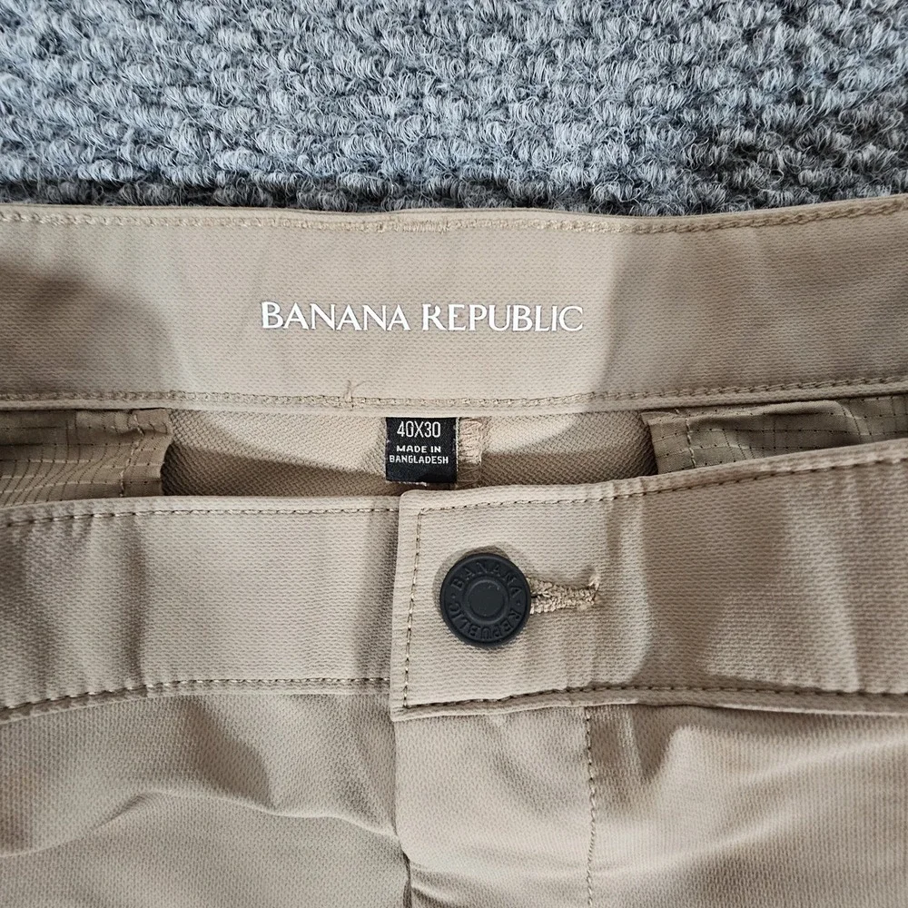 Banana Republic Pants Mens 40x30 Beige‎ Golf Performance Tech Chino Stretch